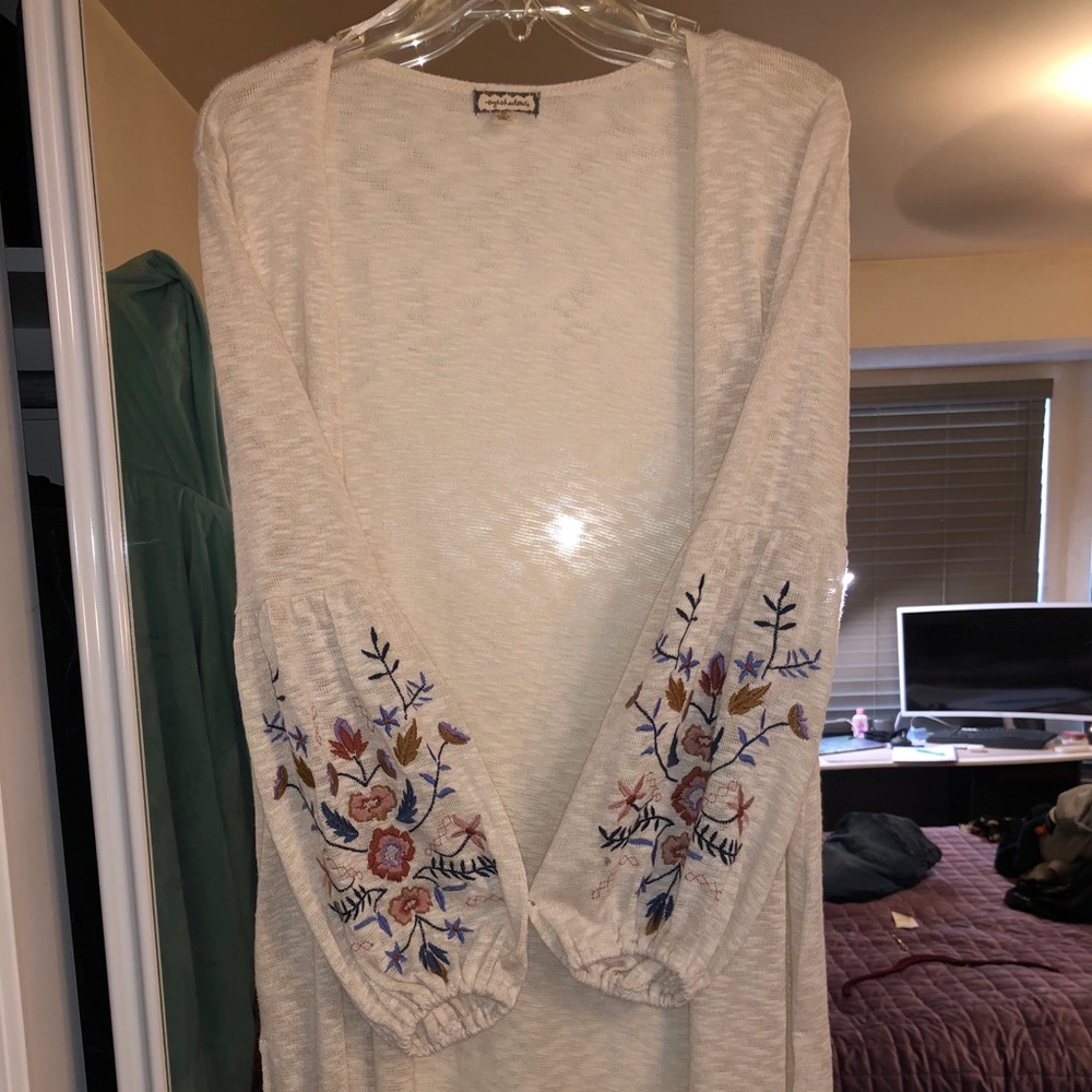 beautiful lightweight cardigan